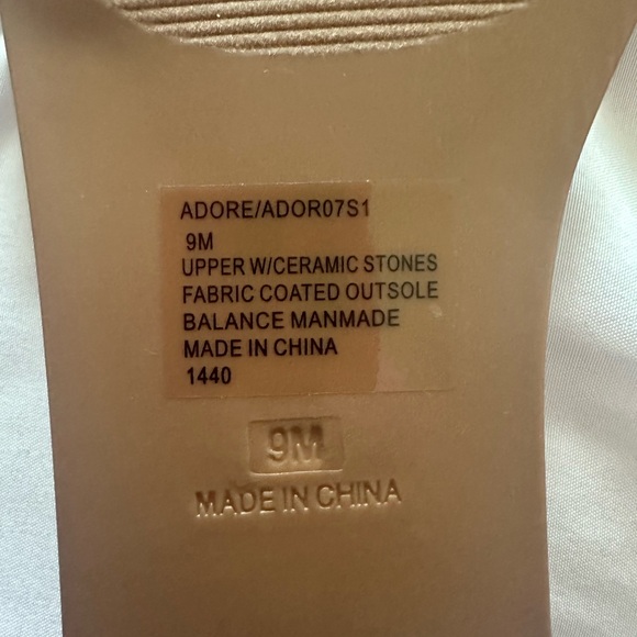 Steve Madden White Beaded Sandals - Picture 5 of 5